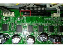 柯尼卡美能達(dá)復(fù)印機C221s新機安裝后打印跳C2557故障代碼，打印越來越淡是什么問題？